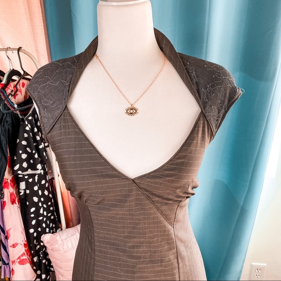 Bebe Dress - Picture 2 of 4